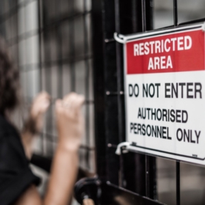 kelli-mcclintock-1422359-unsplash_1920